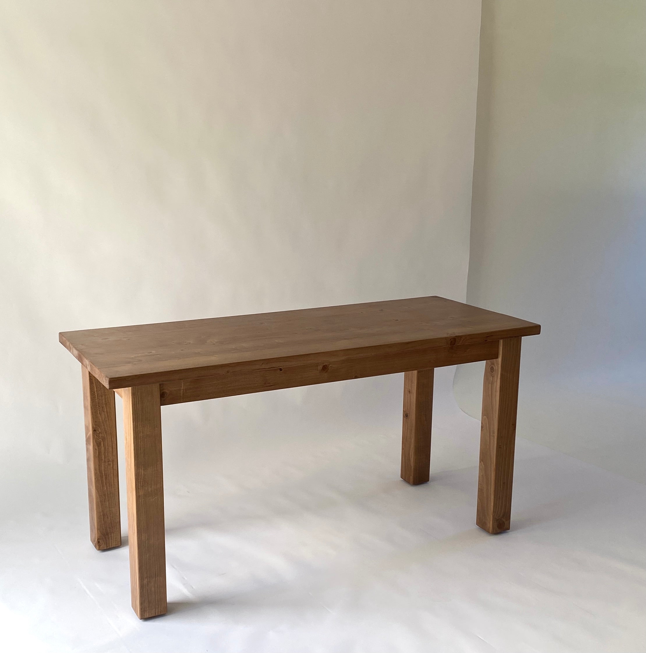 Straight Leg Desk