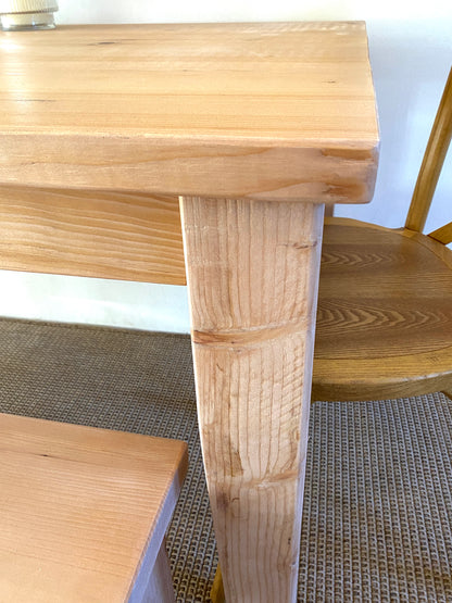 Provincial Farmhouse Table