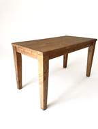 Barcelona Desk